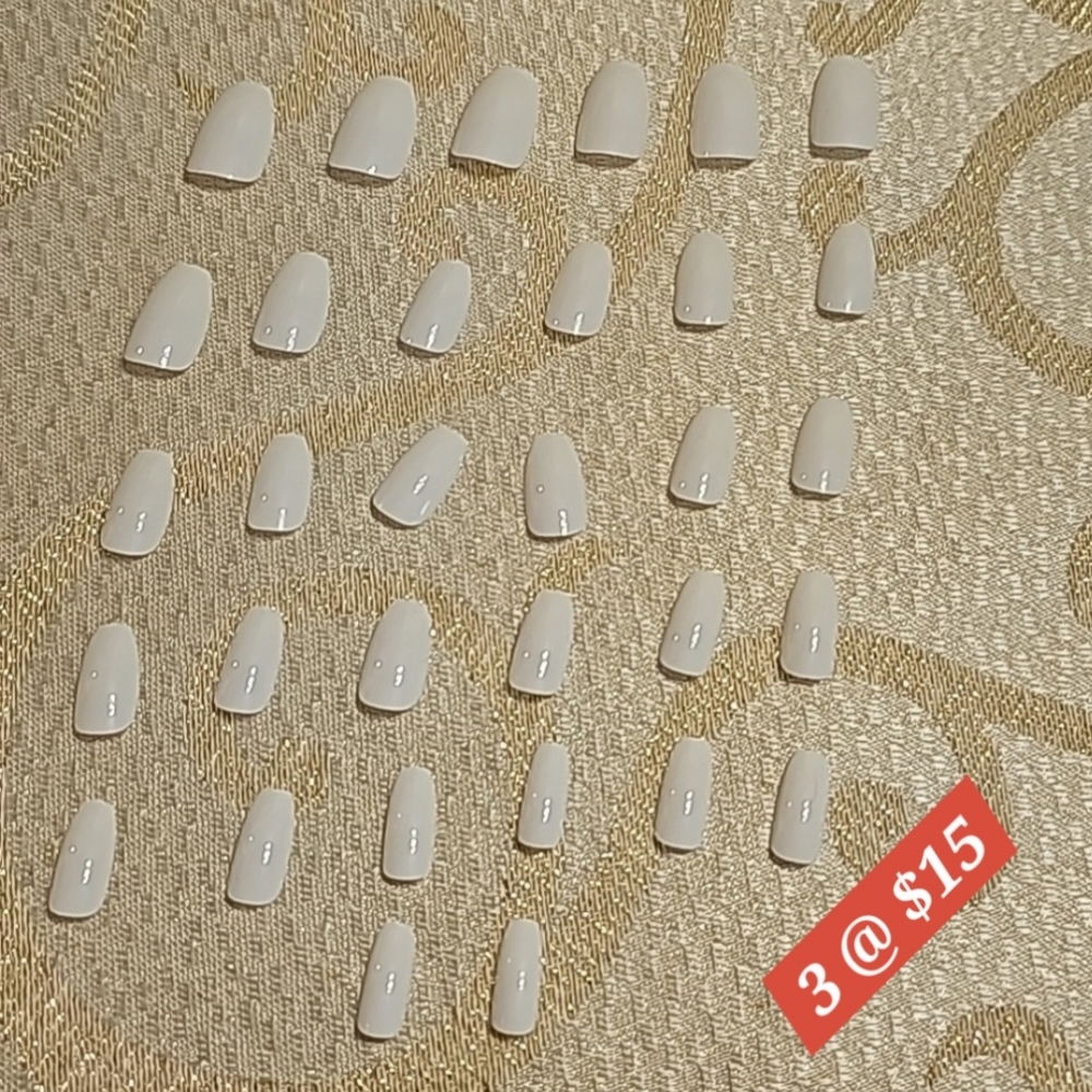 Medium Length Coffin Shaped White Nails